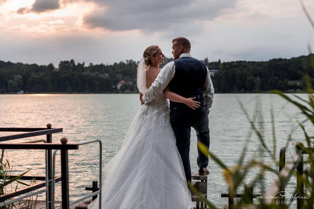 Strandhotel Vier Jahreszeiten Buckow Exteriör bild