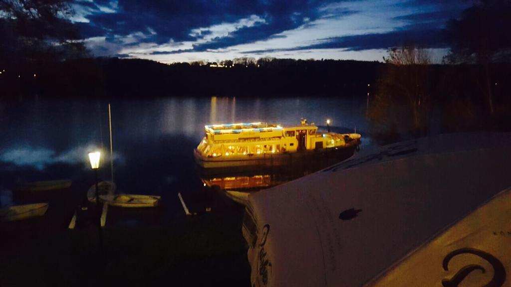 Strandhotel Vier Jahreszeiten Buckow Exteriör bild