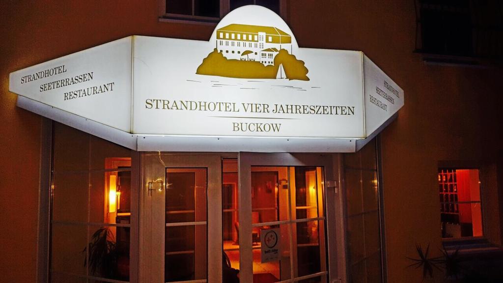 Strandhotel Vier Jahreszeiten Buckow Exteriör bild