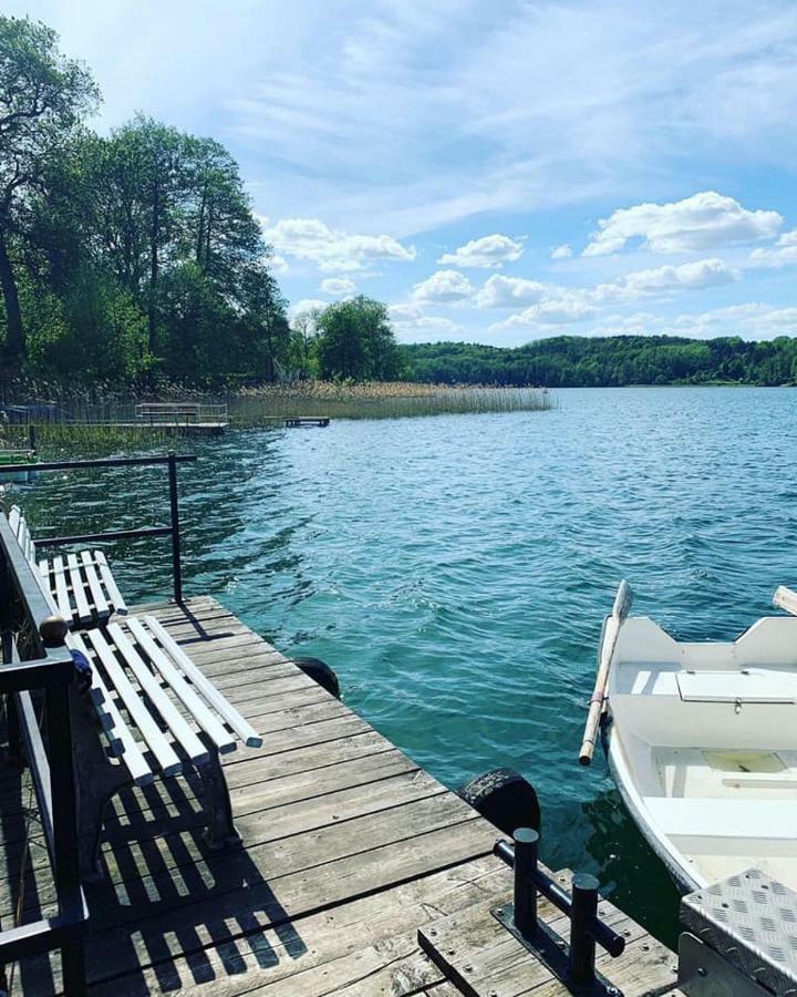 Strandhotel Vier Jahreszeiten Buckow Exteriör bild